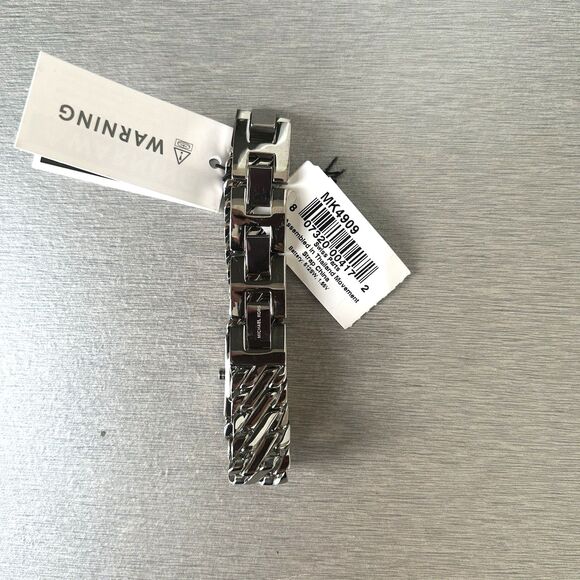 Michael Kors Women's Silver Tone Chain Darrington Mini White Dial Watch MK4909 - Picture 7 of 9